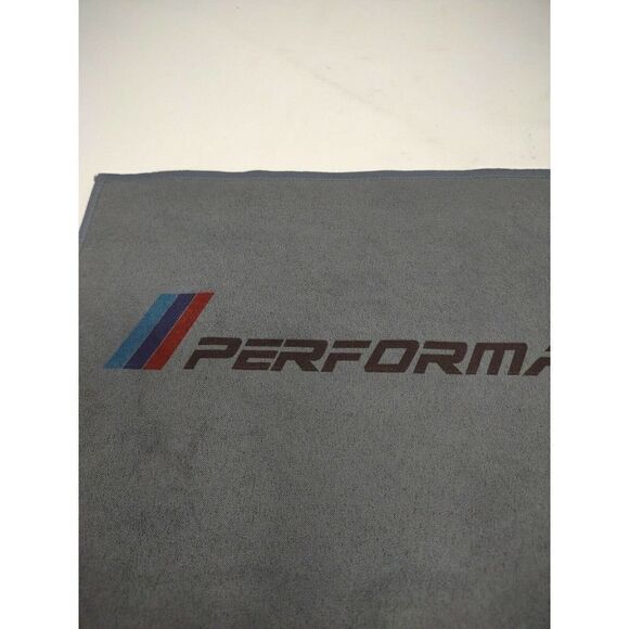Performance Microfiber Towel For Auto Detailing Fuzzy on One Side 11 x 8 inches - Picture 4 of 5